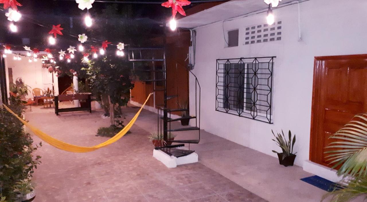 Casa Lao Centro Hotel Сиуатанехо Екстериор снимка